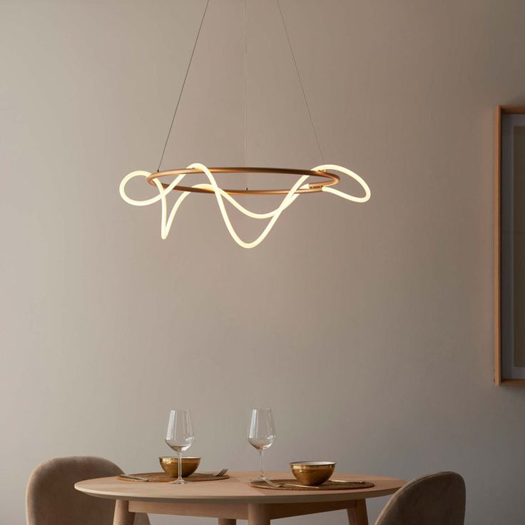 Snaky Crown LED Light