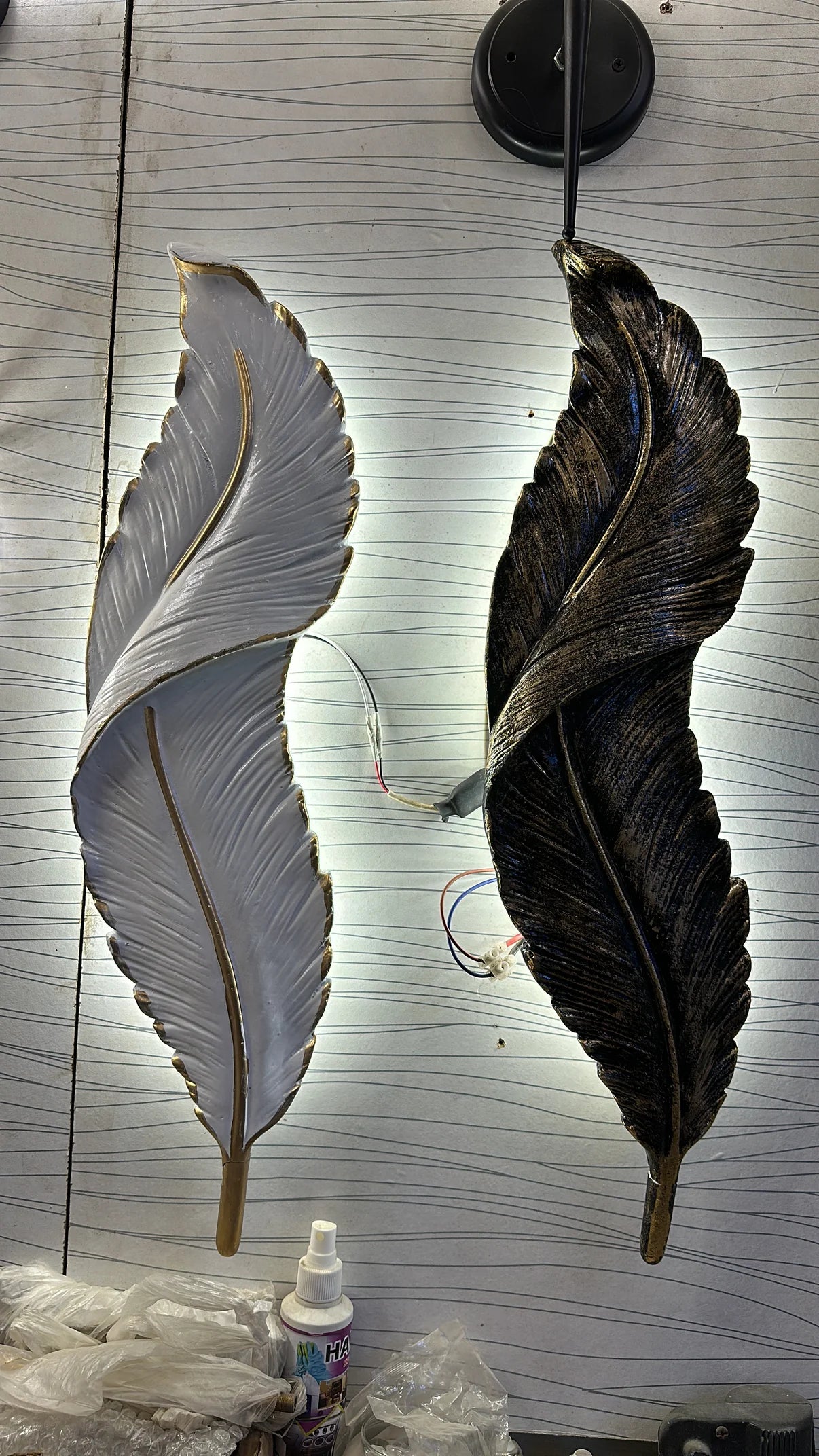 Leaf Wall Light