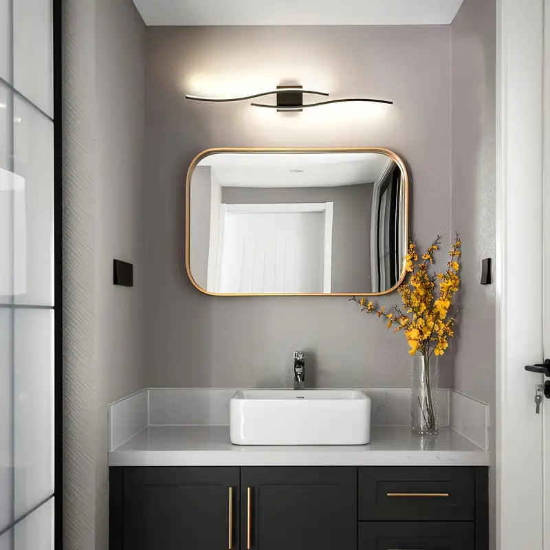 Modern Curve Wall Light