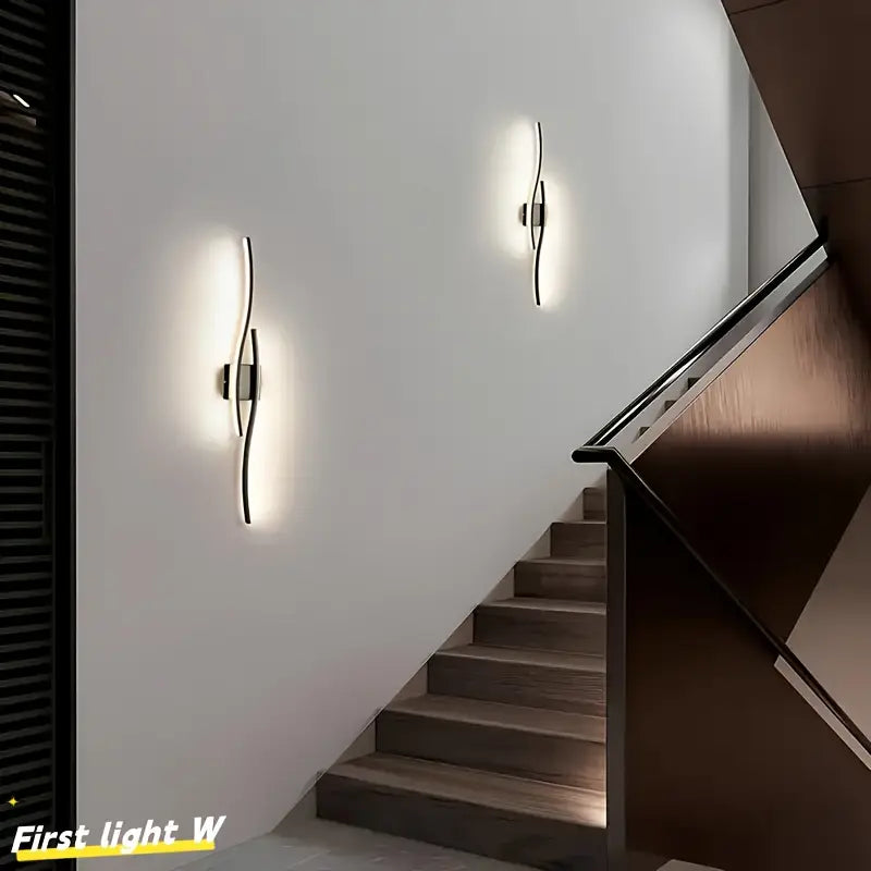 Modern Curve Wall Light
