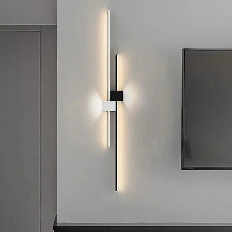 Linear Mexy Wall Light