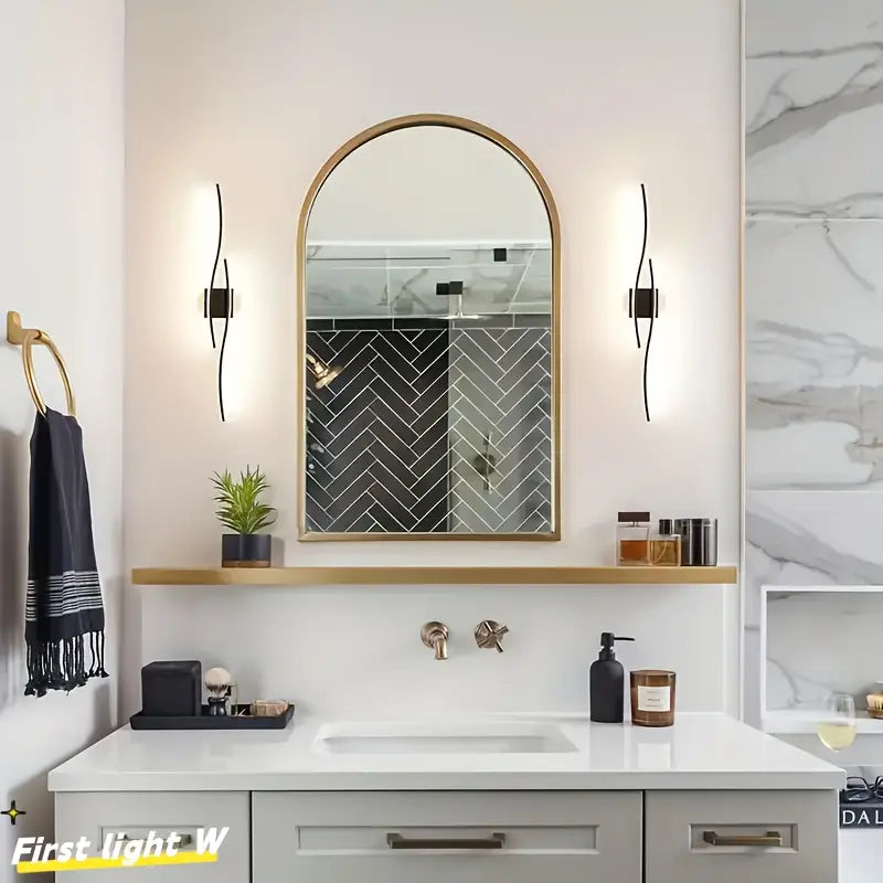 Modern Curve Wall Light