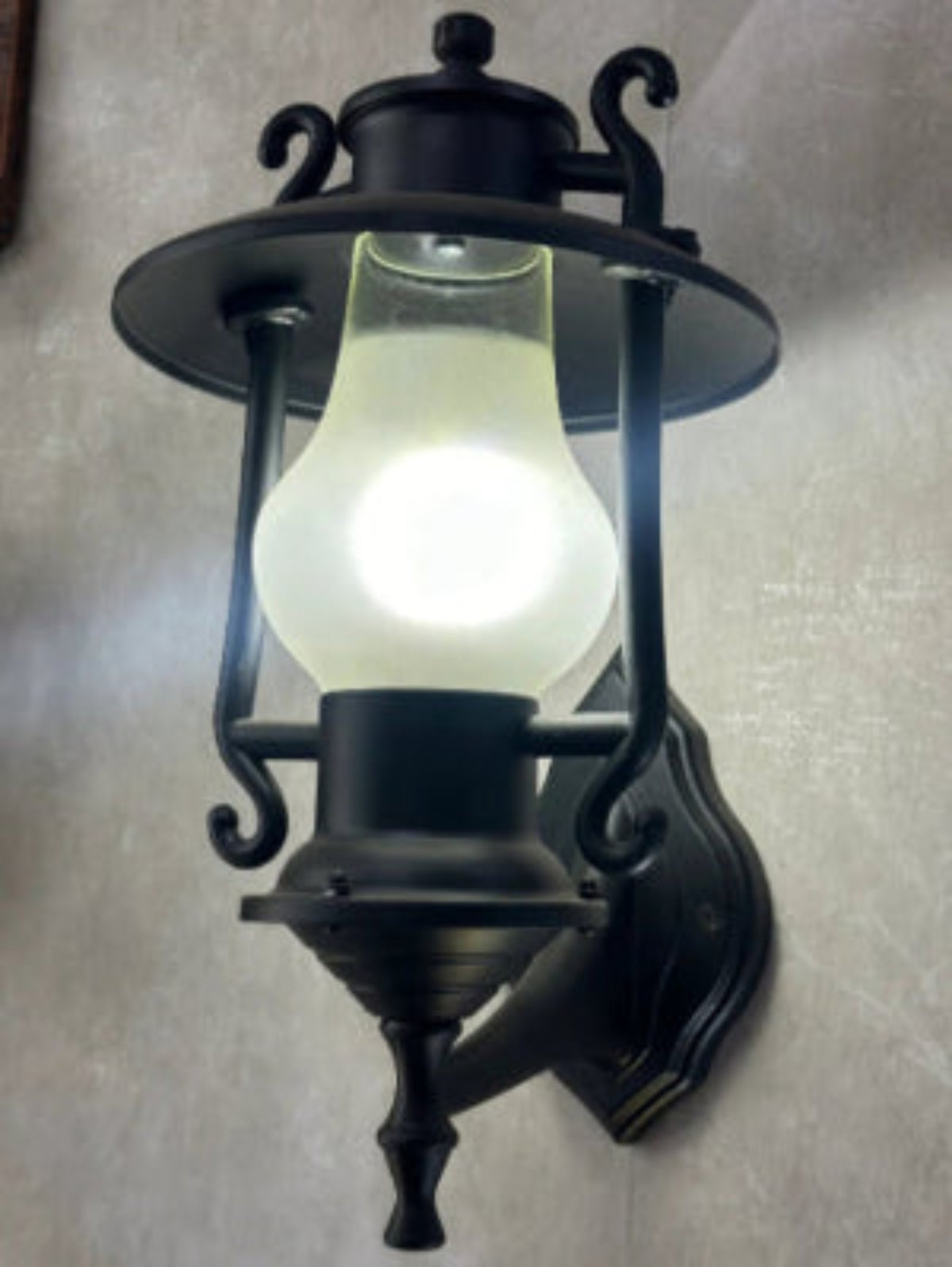 Black outdoor lamp