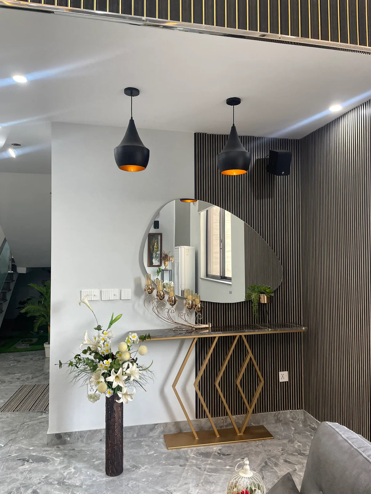 Mishal Hanging Light