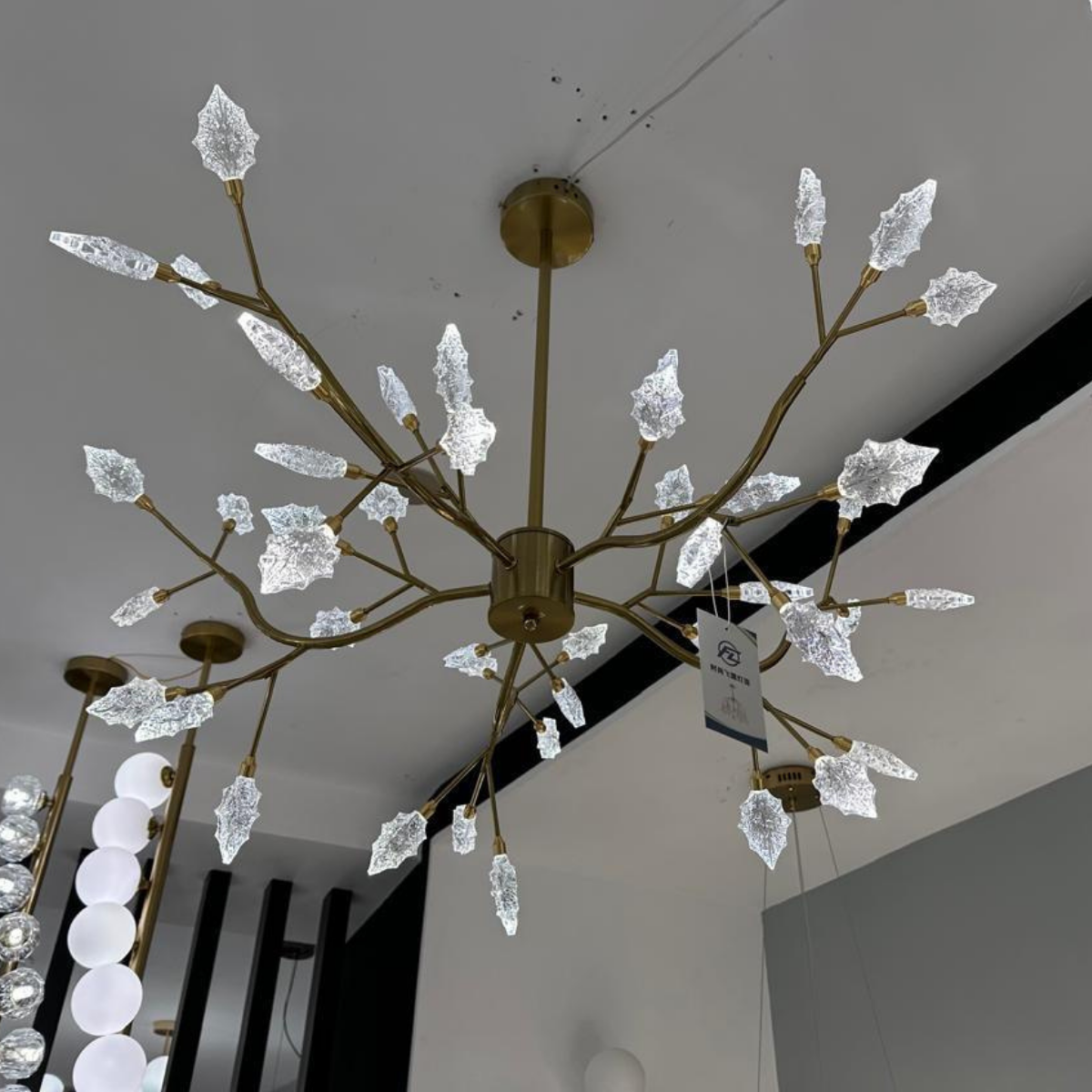 Mini Leaf Hanging Light