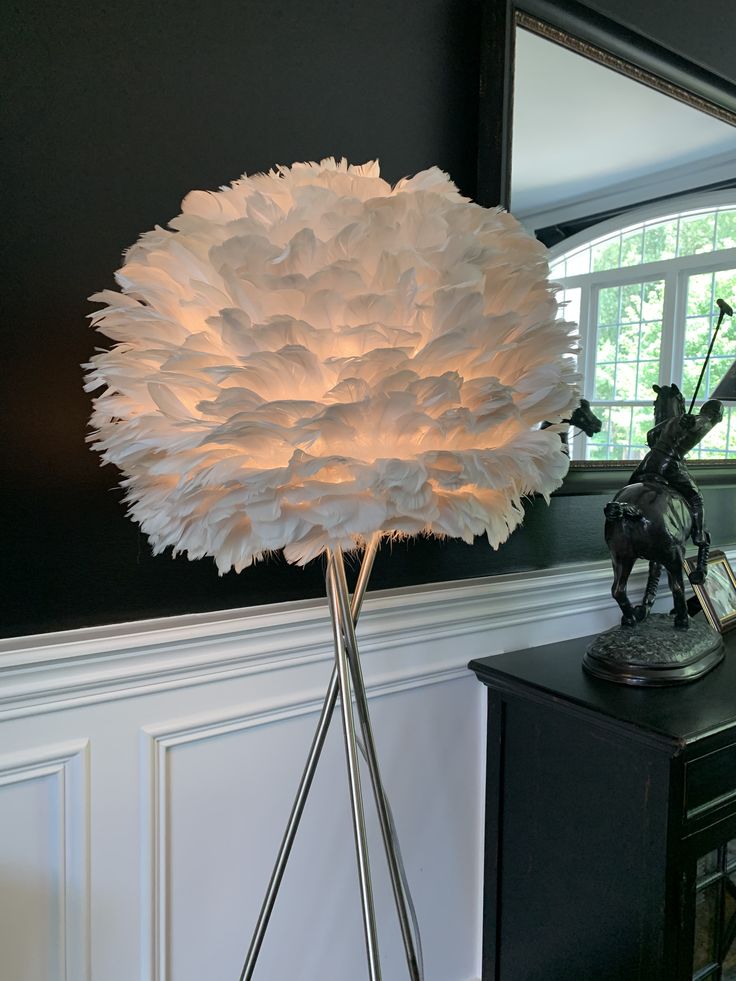 Luxury Feather Lamp